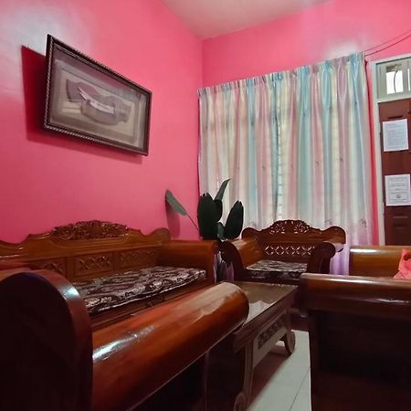 Zulaikha'S Homestay Ulu Tiram Johor Bahru Kültér fotó